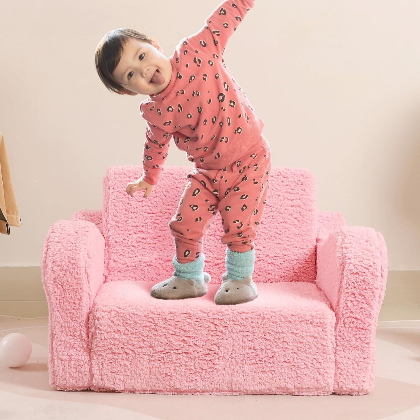 Kids Sofa, 2-in-1 Flip-Out Foam Couch with Soft Sherpa Cover, Cozy Play Lounge Chair, Pink